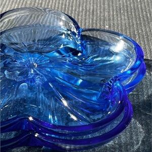 Vintage blue flower dish